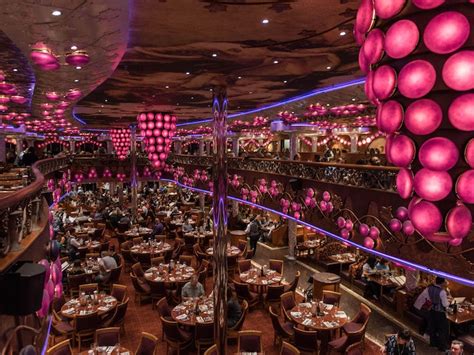 Places to eat on the carnival magic